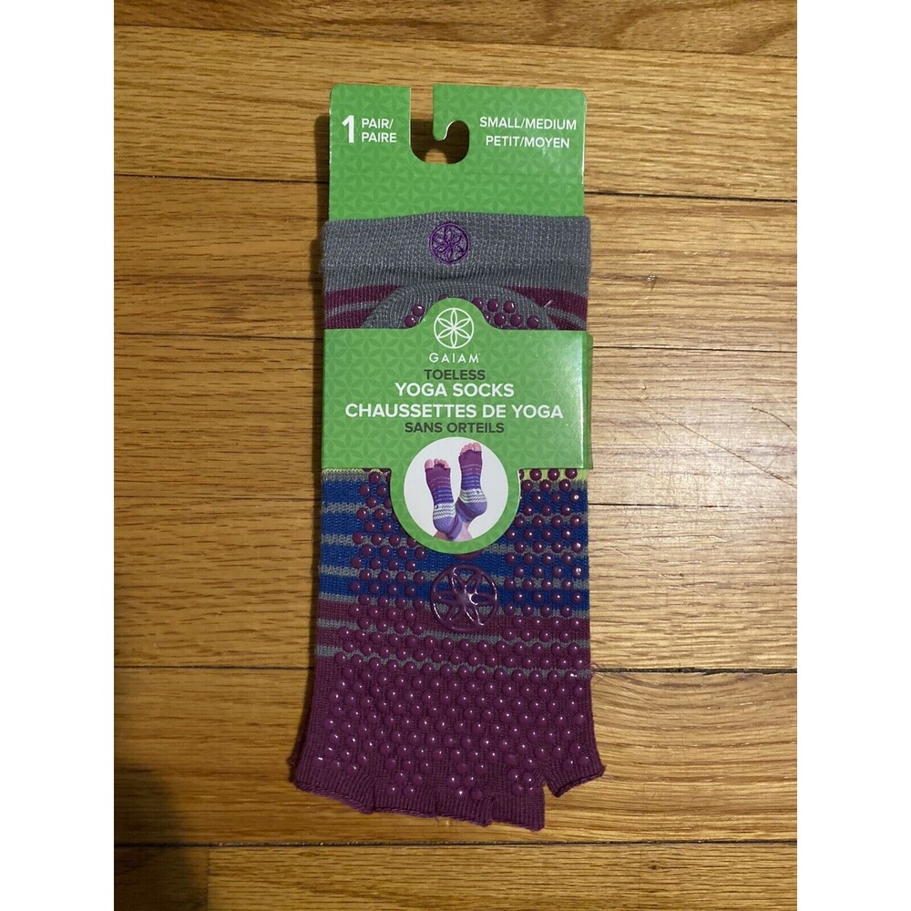 NEW Gaiam Toeless Yoga Socks No Slip Grip Purple Size Small / Medium